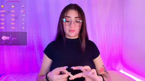 samii evans  online show from February 13, 3:39 am