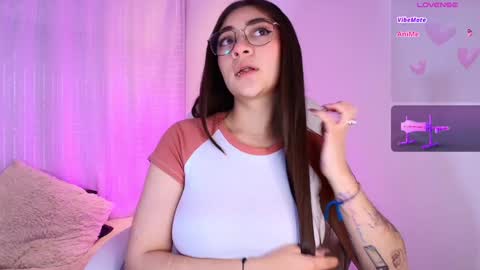 samii evans  online show from December 7, 6:10 am