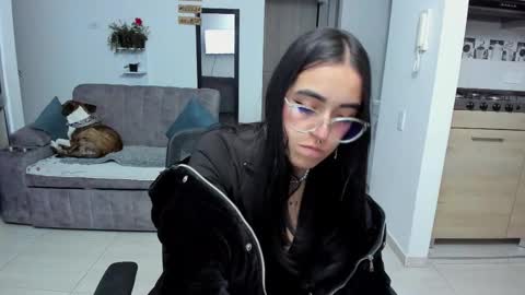 SARA online show from January 16, 4:30 am