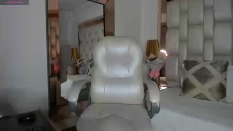 Sammy online show from November 15, 5:25 pm