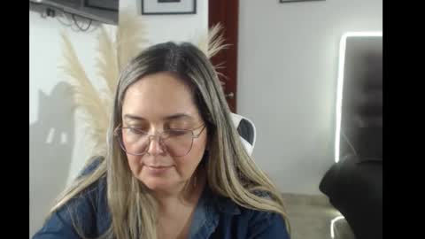 samy_vsn online show from September 24, 10:42 pm