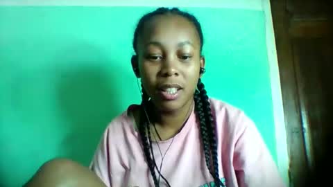 sandra1253099 online show from May 14, 6:25 pm