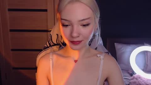 Sandy  online show from January 24, 1:13 am