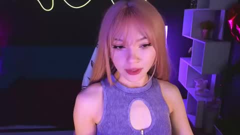 Sandy  online show from March 8, 1:15 am