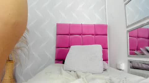 SAM  online show from March 7, 10:32 pm