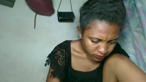 sanelie09 online show from October 31, 7:18 pm