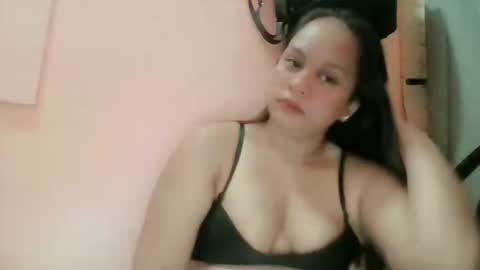 sangrealena4u online show from December 20, 4:00 pm