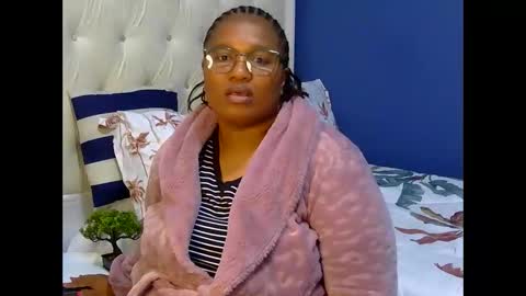 sanuche59670 online show from May 4, 5:39 pm