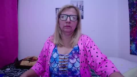 sara online show from February 14, 3:26 pm