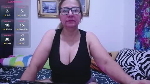 sara online show from November 5, 11:21 pm