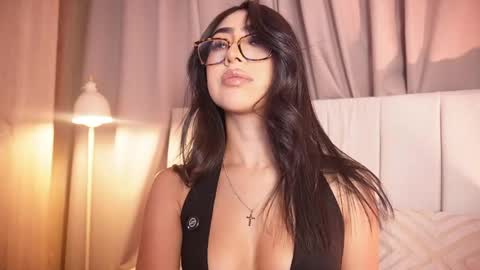 Sara  online show from June 2, 12:44 am