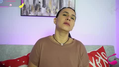   online show from November 30, 11:47 am