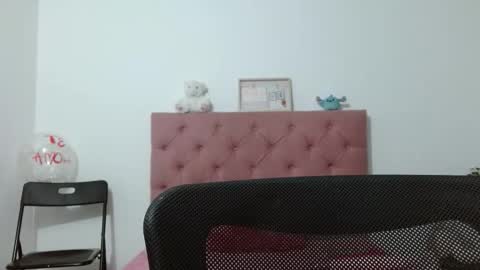 Sara online show from December 17, 1:22 am