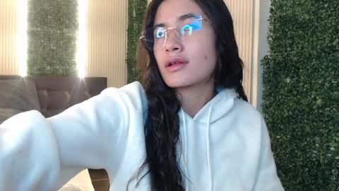 Sara online show from April 23, 12:29 pm