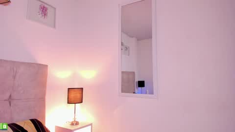 Sara  online show from March 3, 8:18 pm