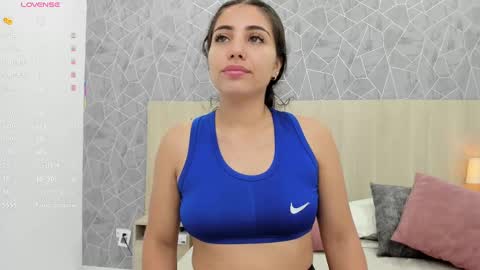 Sara online show from September 26, 11:30 am