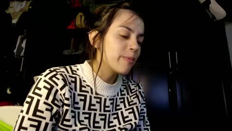 Sara online show from December 22, 4:06 am