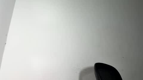 Sara online show from November 25, 5:31 am