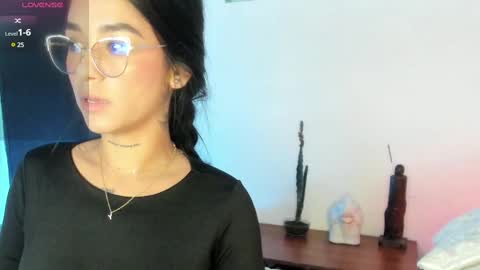 sara_ramirez0 online show from February 14, 3:00 am