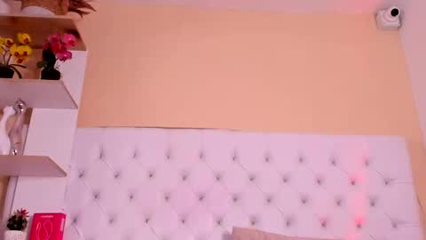 sara_salgado online show from November 14, 2:39 pm