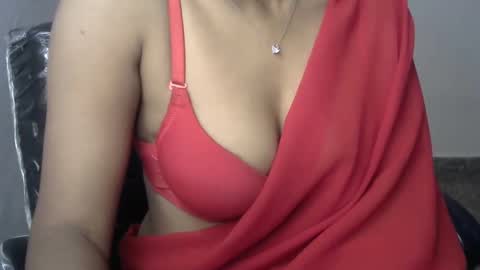 sara online show from December 19, 4:34 am