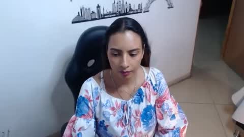 SARA online show from July 6, 6:10 pm