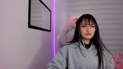 Sarah Ramirez online show from January 10, 3:11 am