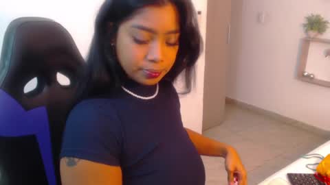 SARAHGIL online show from February 11, 8:42 pm