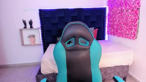 SARAHGIL online show from October 23, 9:54 pm