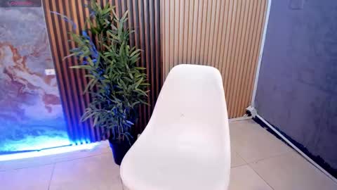 Sara  Everyday From 1430 to 2130 Col Time online show from October 14, 11:57 am