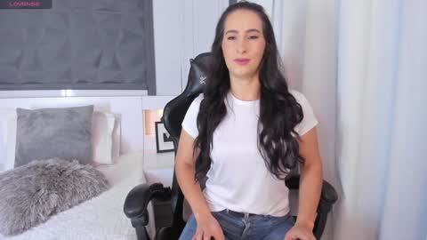  Sara Gomez  online show from January 16, 11:48 am