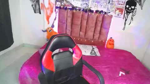 saragonz online show from October 7, 7:18 pm