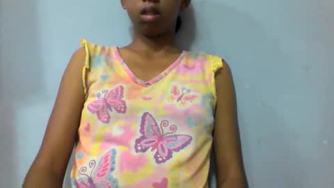 sarah146341 online show from December 23, 10:30 am