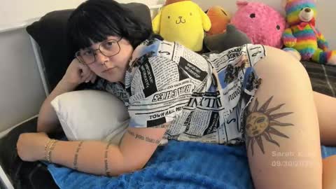 Sarah online show from October 1, 2:27 am