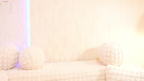       online show from February 12, 8:50 pm