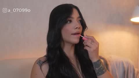       online show from February 6, 1:09 am