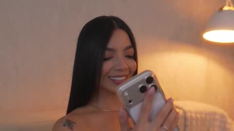       online show from March 3, 12:27 am