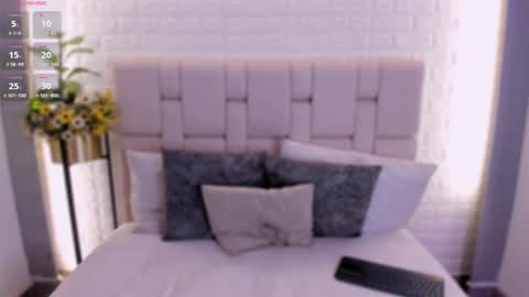     online show from October 8, 12:31 pm