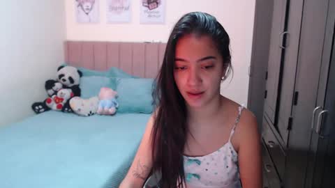 Sarah online show from December 19, 5:40 pm