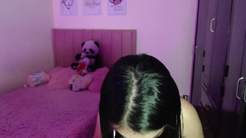 Sarah online show from February 13, 9:50 pm