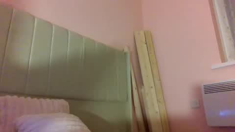 Sarah online show from January 12, 3:45 am