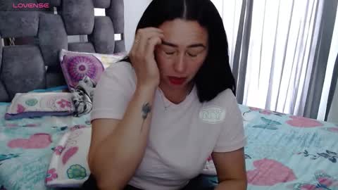 Lia online show from October 31, 8:02 pm