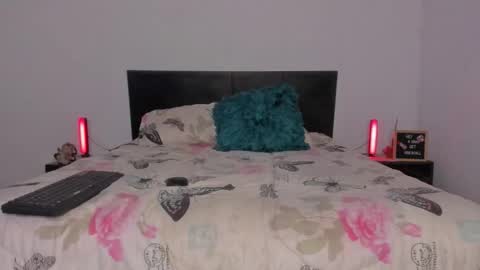 Girl next door online show from September 20, 10:08 pm