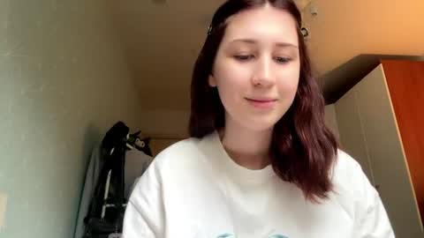 Sara online show from July 3, 1:17 pm