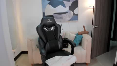 I am Sara  online show from November 24, 1:07 am