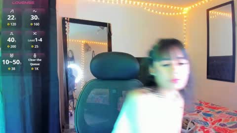 Sara  online show from April 5, 10:42 pm