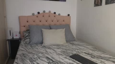 saratukkerr online show from January 11, 12:22 am