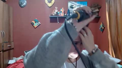 S A S H A R O S E online show from February 7, 1:59 pm