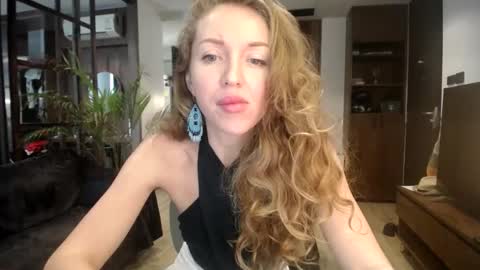 Sasha online show from December 2, 7:10 am