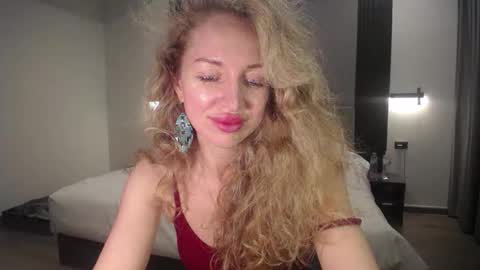 Sasha online show from March 2, 5:08 am